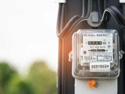 Električno brojilo za merenje potrošnje struje u domaćinstvu ili poslovnom objektu
